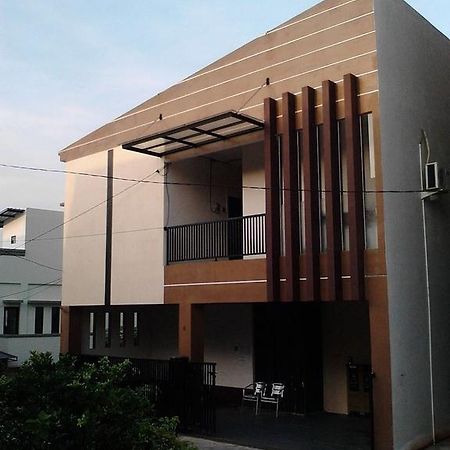 Comfort House Hotel Balikpapan  Exterior foto