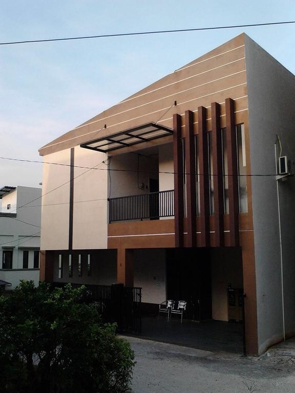 Comfort House Hotel Balikpapan  Exterior foto
