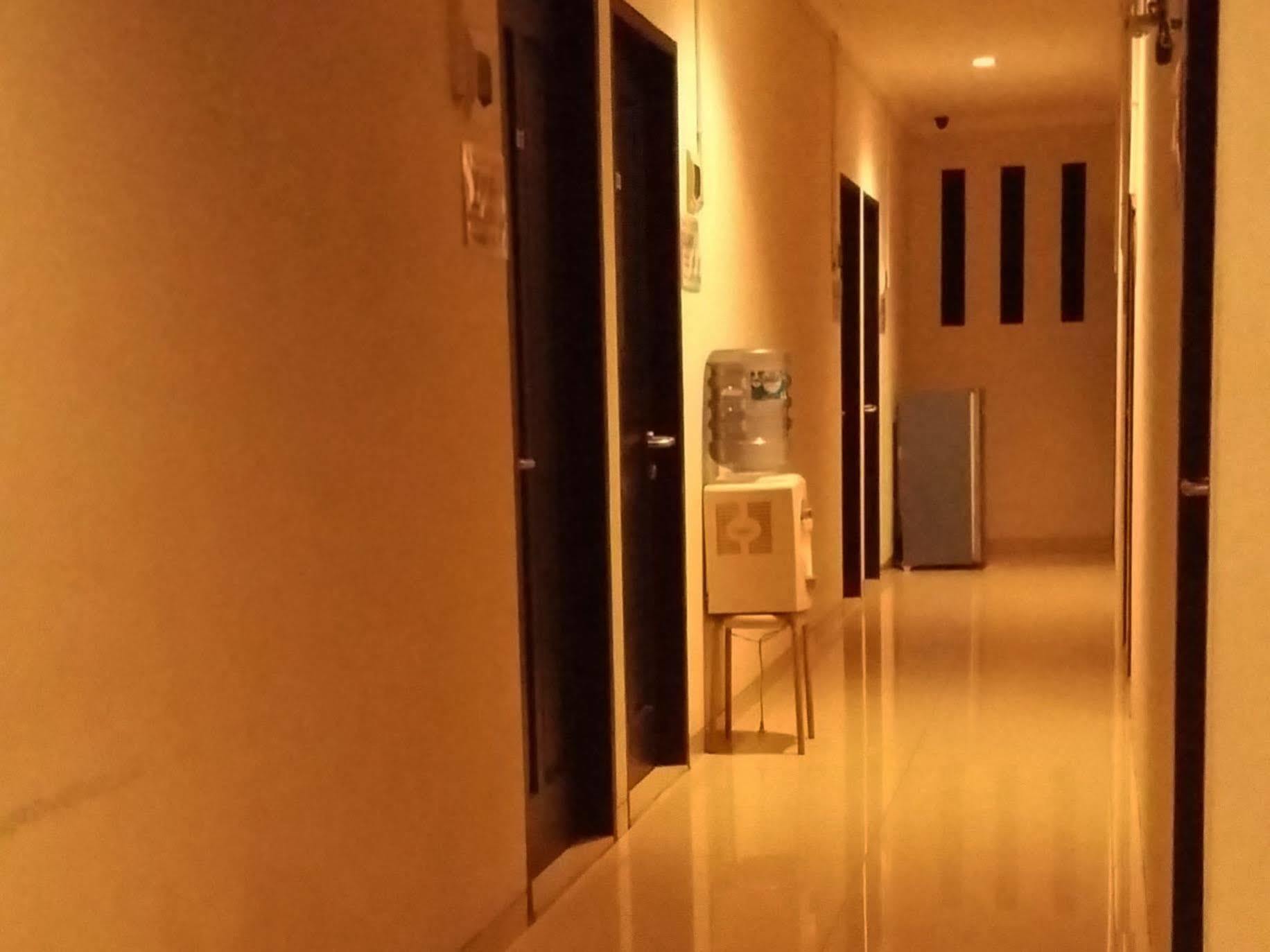 Comfort House Hotel Balikpapan  Exterior foto