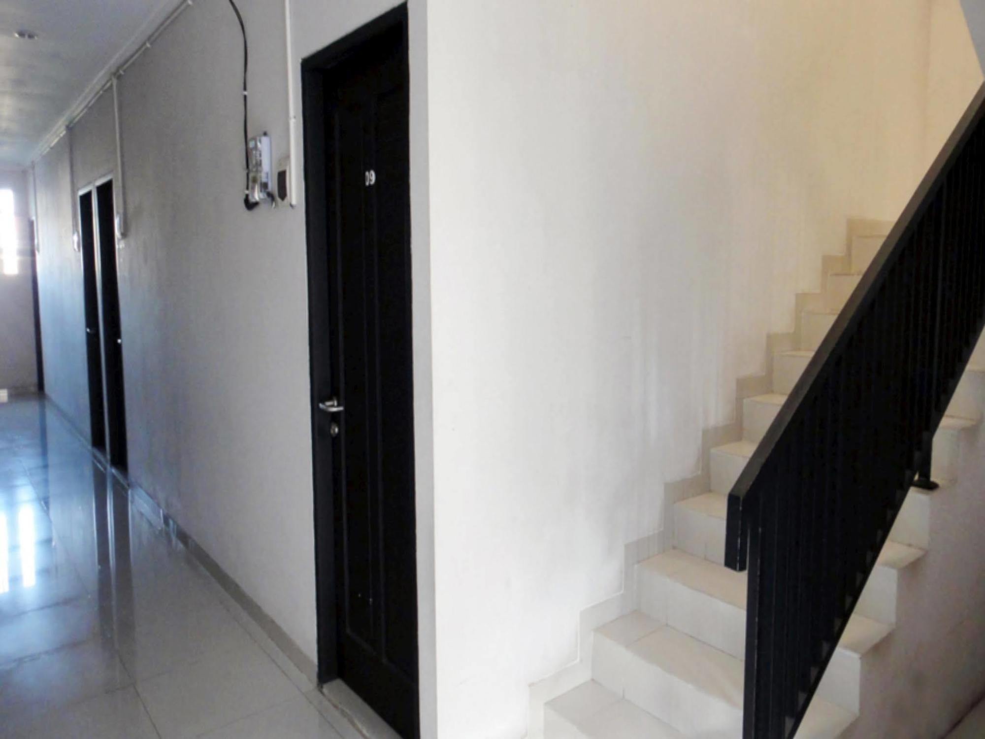 Comfort House Hotel Balikpapan  Exterior foto